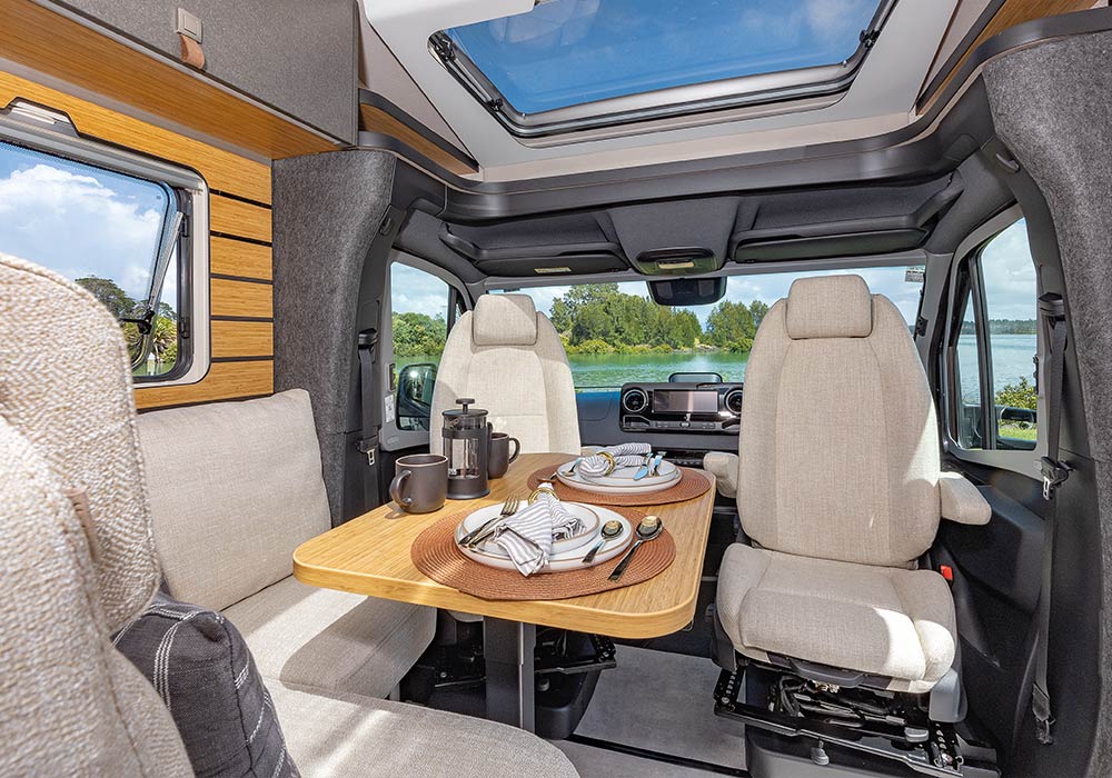 Review: 2025 HYMER ML-T 570 CrossOver