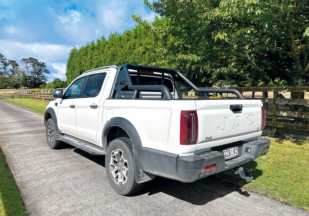 Review: JAC T9
