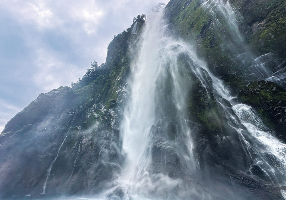 The road to Milford Sound